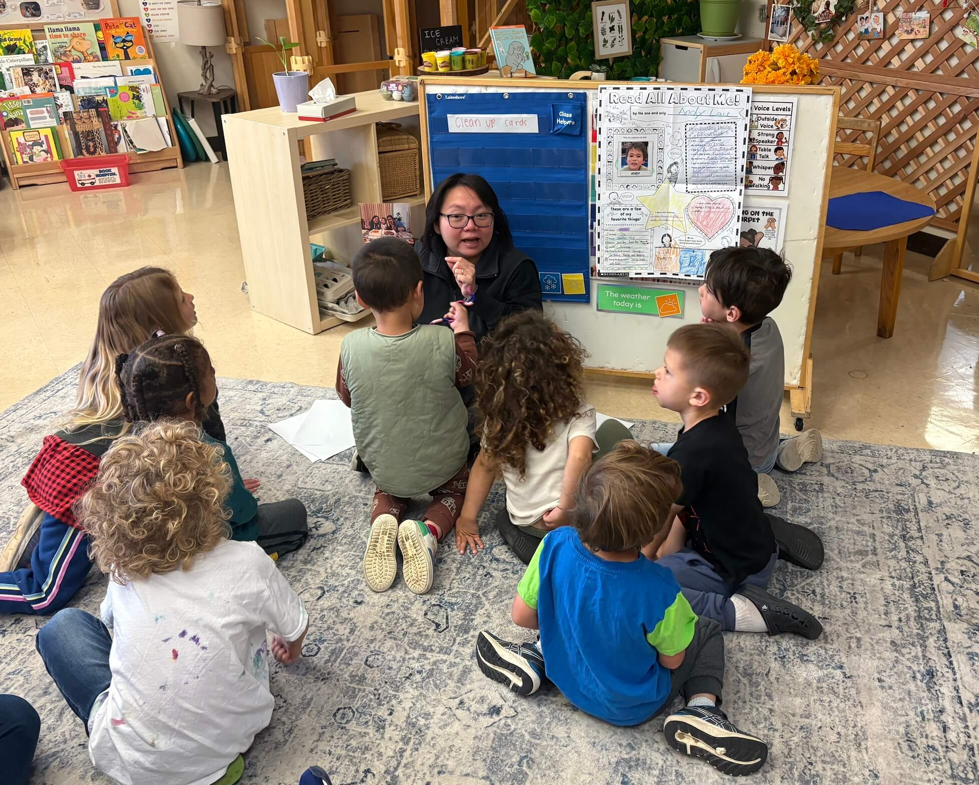 parent doing circle time
